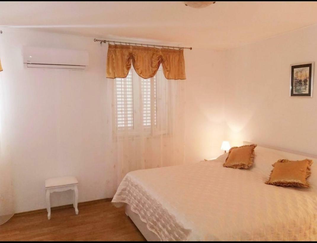 Apartman Perina Trogir Exteriör bild