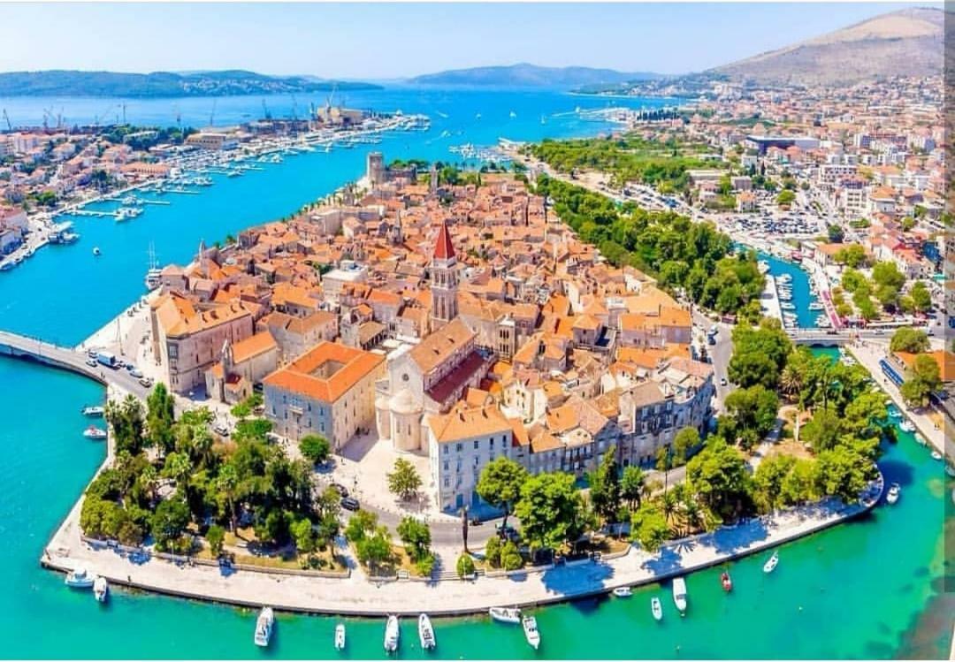 Apartman Perina Trogir Exteriör bild